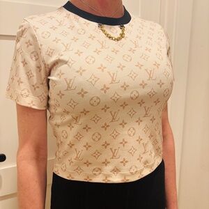Louis Vuitton cropped short sleeves